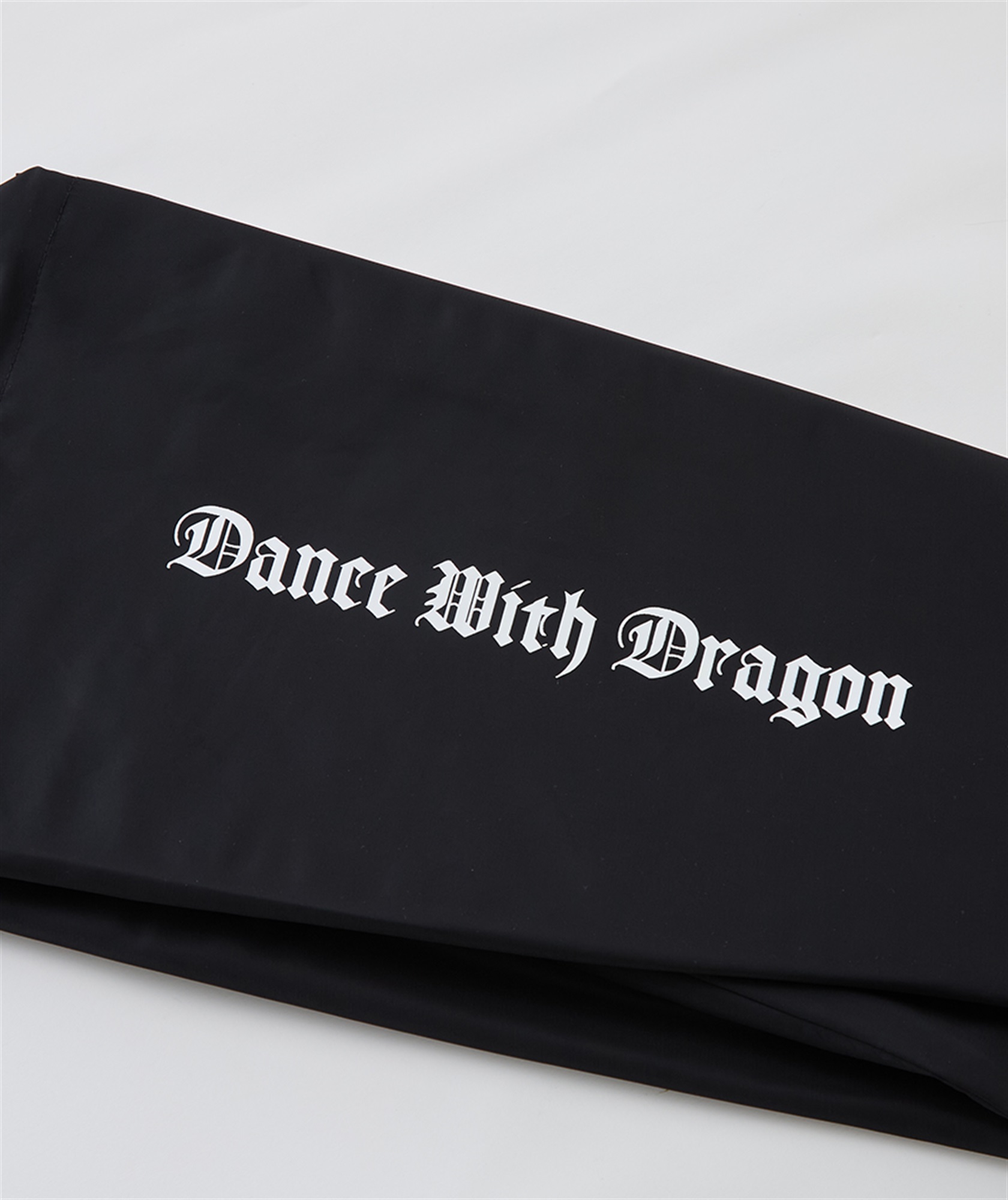 DRAGONパースシューズケース | DANCE WITH DRAGON | ウィッツ